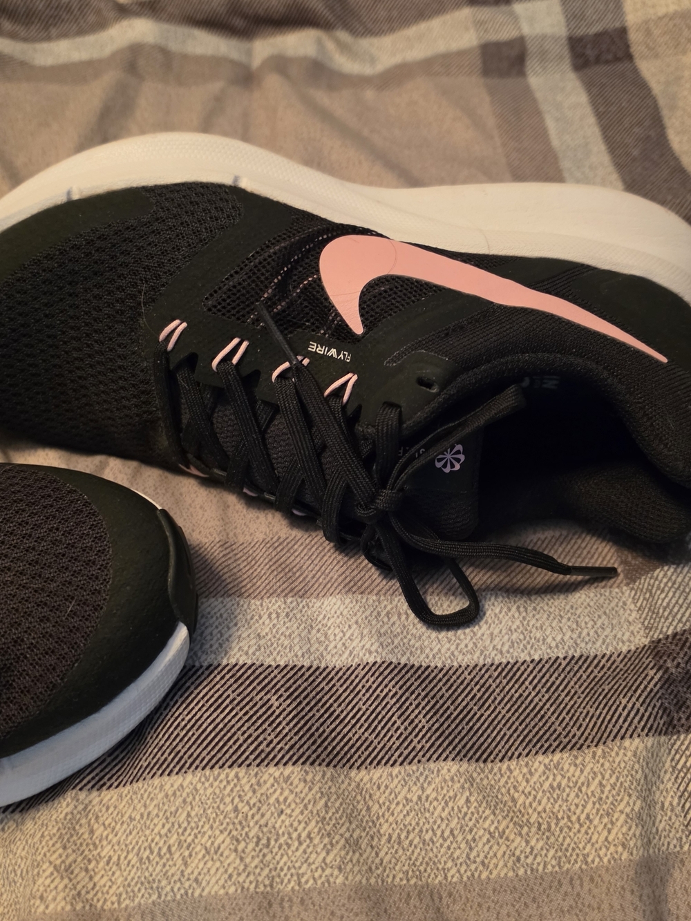 Nike Women's Black Running Sneakers with Pink Swoosh